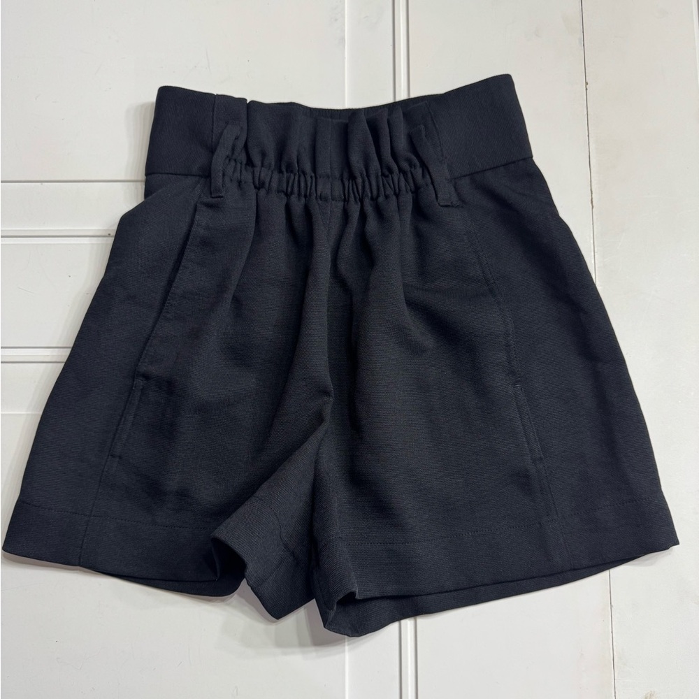 Aritzia Wilfred Women’s Size 00 High Waist Paper Bag Shorts Black